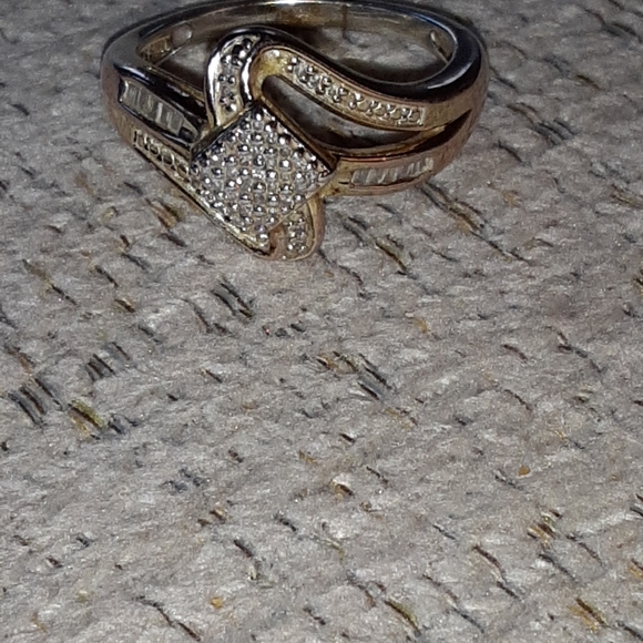 Gold ring - Picture 4 of 4